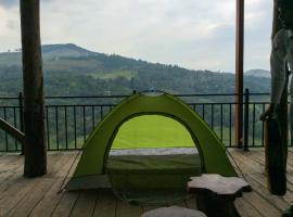 Deltota Lake View Camping，位于Deltota的豪华帐篷营地