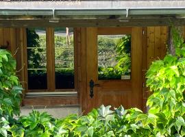 Chalet ALPEN LOTUS，位于因内特基尔兴的酒店