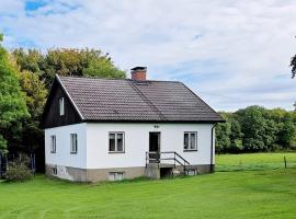 Holiday home BÅSTAD II，位于巴斯塔德的酒店