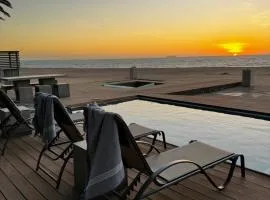 Beachfront Luxury Oasis