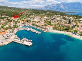 Apartments by the sea Sumartin, Brac - 2952，位于苏曼婷的酒店