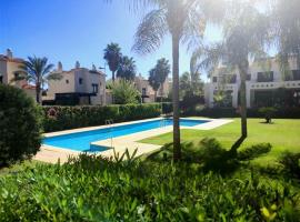 Casa Mila Roda Golf Resort Murcia，位于Roda的酒店