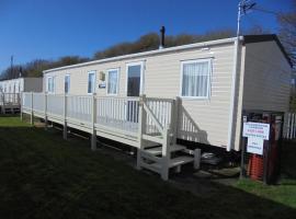 Seaview Ingoldmells Linwood II 10 Berth, 4 Bedrooms, Central heated，位于英戈尔德梅尔斯的乡村别墅