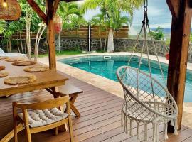 Villa Rosa Palma 10 personnes piscine chauffée à St Gilles les bains，位于圣保罗的酒店