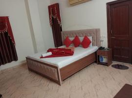 HOTEL HOLIDAY INN PARADISE