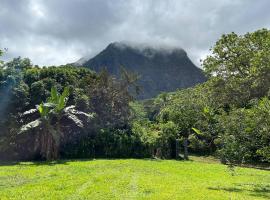 Casa Corsa à Moorea，位于莫雷阿的乡村别墅