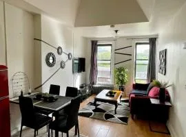 Walk everywhere! Stylish downtown Albany 2BR