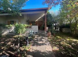 Villa Pampaloni - Intera Villa vacanze con Buffet di benvenuto，位于法布里卡－迪罗马的酒店