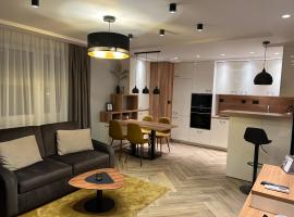 Arletti Luxury Living Apartment，位于鲁塞的酒店