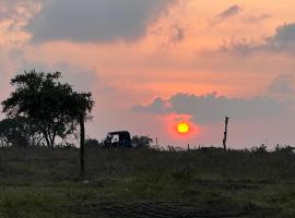 Nilaveli Irakkandy Lagoon Tent Campground，位于Walauttu的露营地