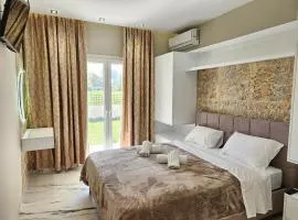 Evelina Luxury Suites with Swimming Pool in Corfu