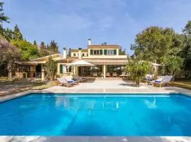 Finca Santa Maria Near Palma