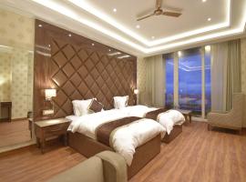 Grand Him Queen AC Centralized，位于达兰萨拉Kangra Airport - DHM附近的酒店