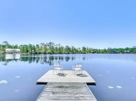 Lovely Carrabelle Home w/ Lake Views & Pool Access