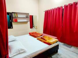 2 Bedroom Suite on Ground Floor Ayodhya，位于Ayodhya的公寓