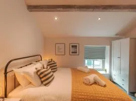Bridge Apartment