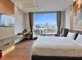 Lakhey Hotel