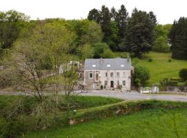 Vue Du Vallon，位于Bersac-sur-Rivalier的酒店