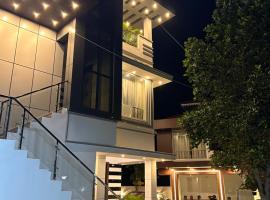 Sapphire Stayss，位于耶拉吉里的酒店