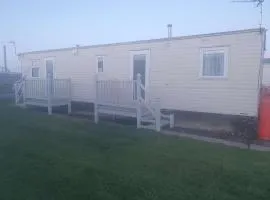 Ingoldmells free WiFi and smart tv coral beach