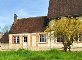 Gîtes du Country Club R&S，位于La Puisaye的酒店