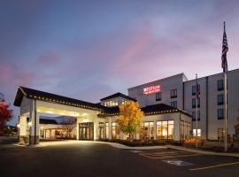 Hilton Garden Inn Kalispell，位于卡利斯佩尔卡利斯比机场 - FCA附近的酒店