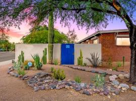 Historic Tucson Studio with 1BA Near UA and UMC - Low Summer Rates!，位于土桑的酒店