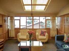 BEAUTIFUL, SPACIOUS & COZY HOUSE LOCATED IN THE HEART OF CUSCO，位于库斯科的度假屋