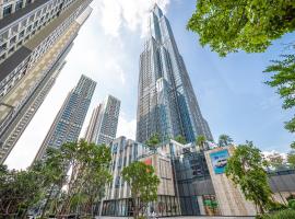 Landmark 81 and Vinhomes Riverside Residence，位于胡志明市Hang Xanh的酒店