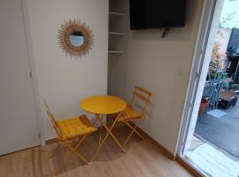 Studio neuf des amandines，位于圣马克桑斯桥的酒店