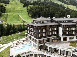 Falkensteiner Aktiv & Familienhotel Cristallo Superior，位于卡奇山口的酒店