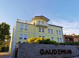Locanda Gaudemus Boutique Hotel，位于西斯蒂亚纳的酒店