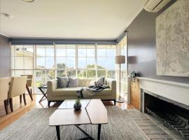 Holiday Home at Tennent St Dromana，位于德罗马纳的酒店