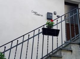 Casa Adelina - Appartamento Pallanza centro，位于韦尔巴尼亚的别墅