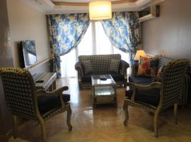 ALMADIAFAH APARTMENT - المضيفة للوحدات الفندقيه，位于曼苏拉的酒店