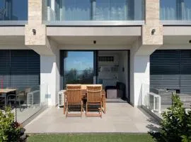 Tiny Apartment with Lake View Alsóörs