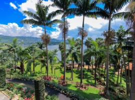 The Palm Beach Lake Kivu - Gisenyi，位于吉塞尼的酒店