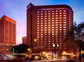 埃德蒙顿威斯汀酒店，位于埃德蒙顿的酒店