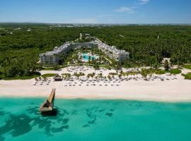 The Westin Puntacana Resort，位于蓬塔卡纳freshwater lagoons附近的酒店