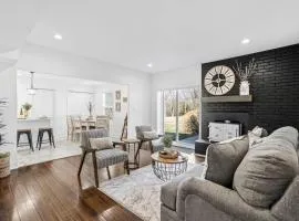 Newly Renovated Modern Farmhouse