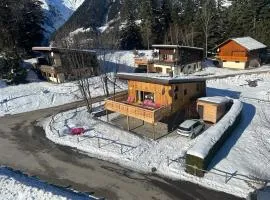 Chalet chaleureux avec vue sur les montagnes de La Léchère