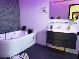 Belle Appartement avec Jaccuzzi à Diamniadio