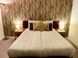 Gasterij Hotel Dennenoord，位于博克斯特尔的酒店