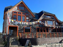 ARCA HOTEL BOUTIQUE，位于Achao的酒店