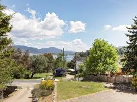 Jindabyne Peaceful Lakeside Escape