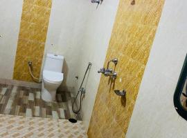 Hotel Pushp vatika，位于瓦拉纳西的酒店