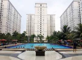 OYO 93857 Apartemen Kalibata City By Artomoro，位于雅加达的酒店