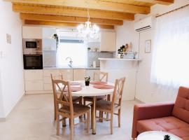 Vízitündér Pihenőpark Apartmanok，位于乌哈特亚的酒店