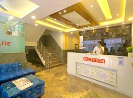 Hotel Seven Suites Near IGI international airport，位于新德里德里英迪拉•甘地国际机场 - DEL附近的酒店