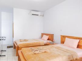 Coco Divers & Homestay Bunaken，位于美娜多的酒店